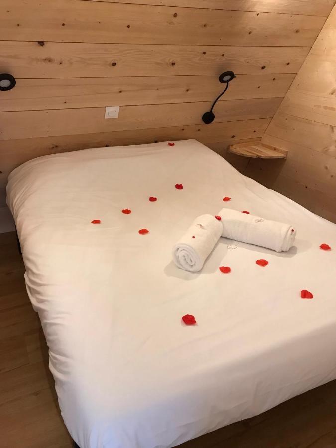 O Tipi Lodge Saint-Christo-en-Jarez Buitenkant foto